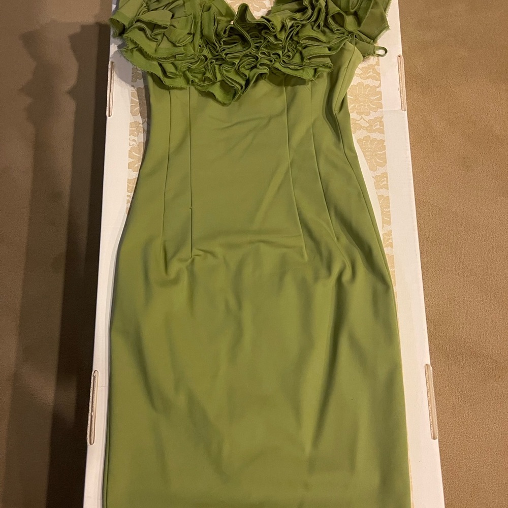 Elegant Green Midi Dress